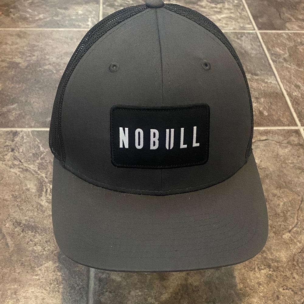 NWOT NOBULL Snap Back Trucker Hat
